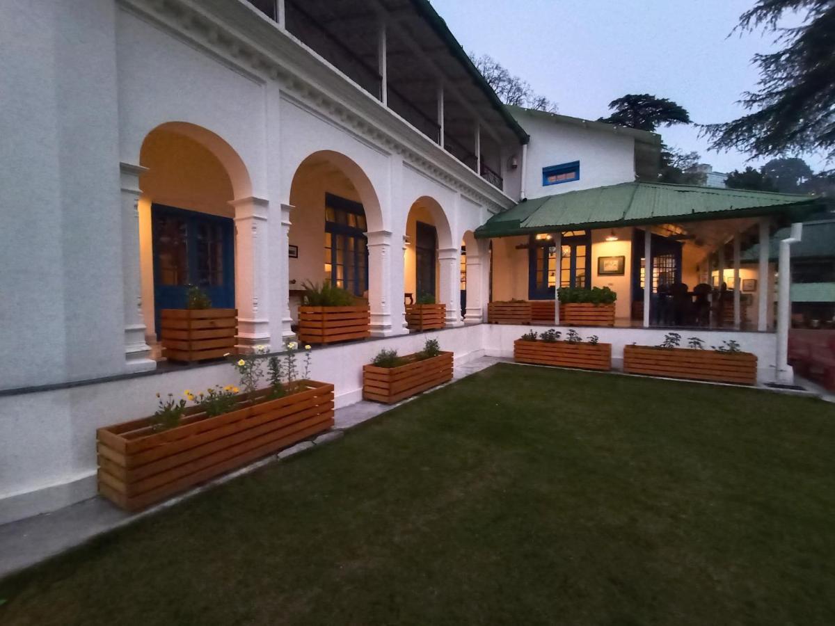 Hotel Pine Retreat Mallroad Масурі Екстер'єр фото